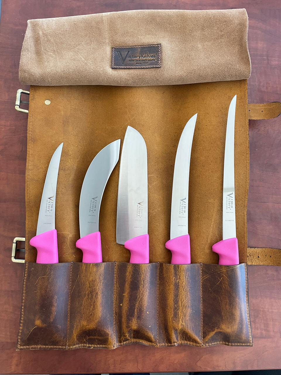 https://www.huntgathergrow.com.au/assets/full/Pink-Chef-Set.jpg?20230927123506